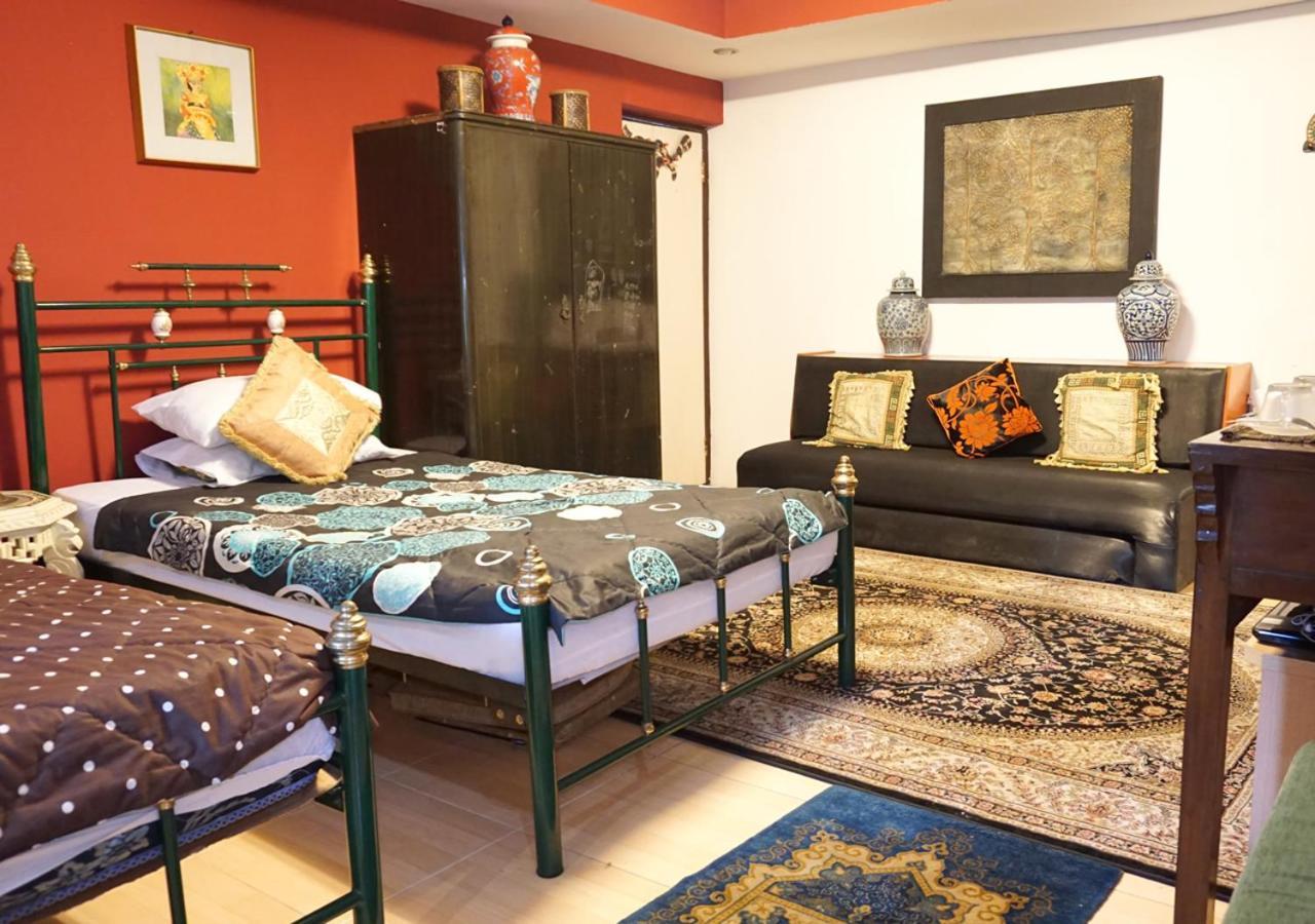 Badjoeri Ethnic Wooden Homestay Bandung Luaran gambar